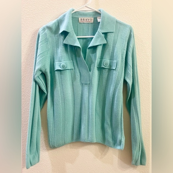 ⭐️Vintage 80s- 90s Bravo Sweater Size M Seafoam Collared Vertical Green Blue - Picture 1 of 8